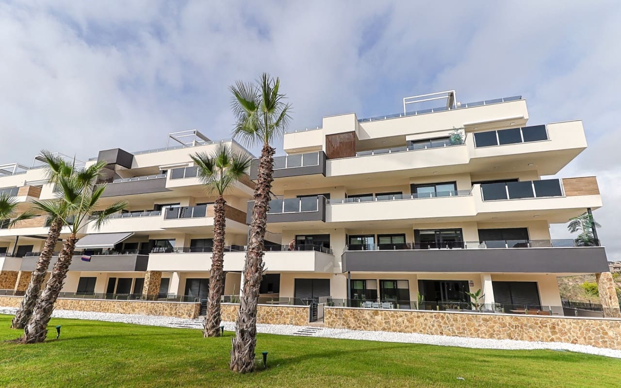2 bedroom Apartment for sale in Los Altos with pool - € 299,950 (Ref: 9081204)