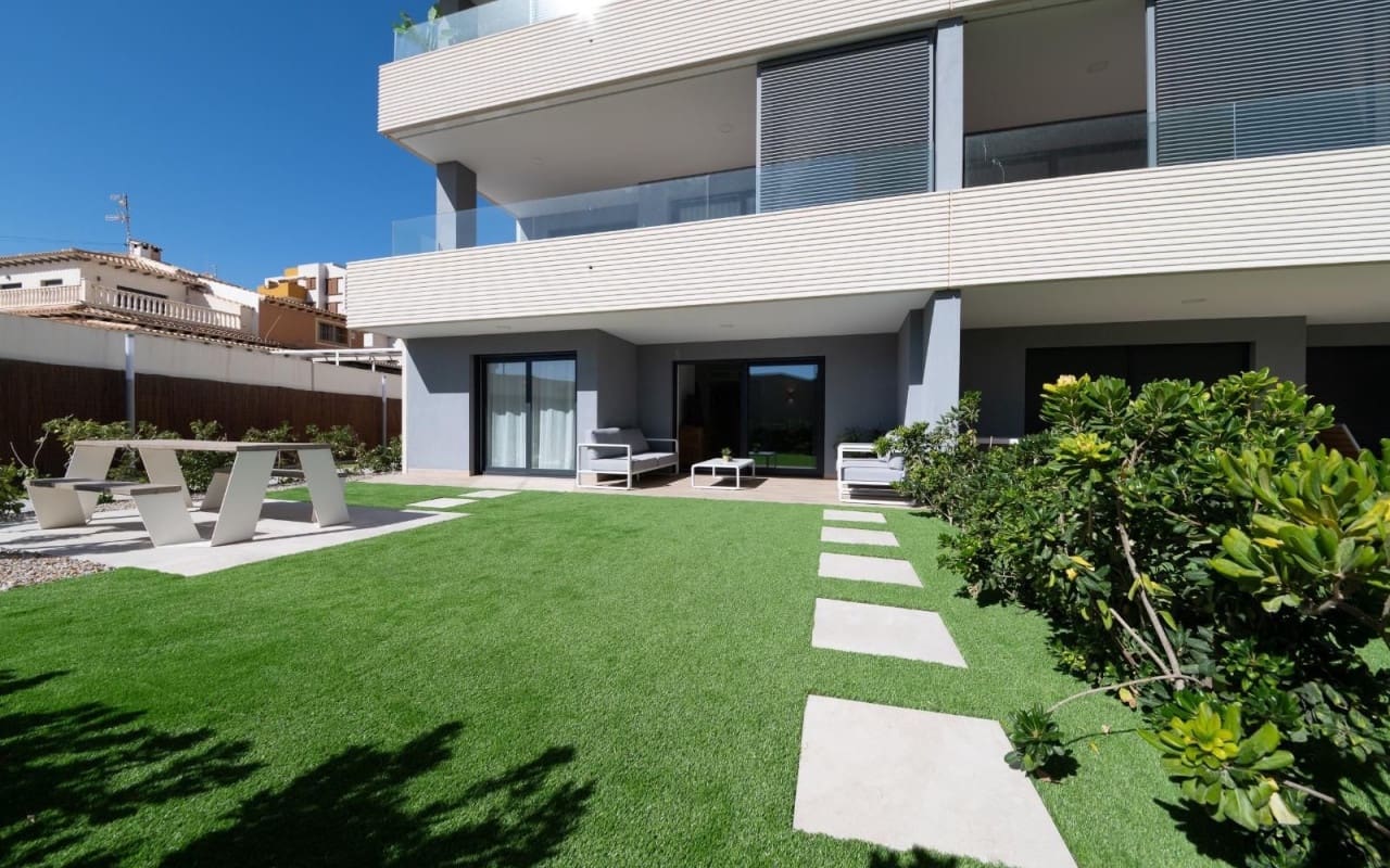 2 bedroom Apartment for sale in Orihuela Costa with pool - € 540,000 (Ref: 9081205)