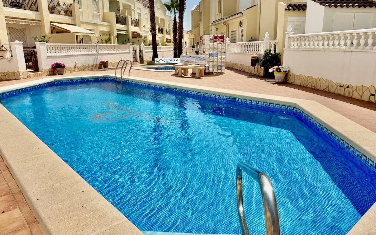 3 camera da letto Villa in vendita in Ciudad Quesada con piscina - 195.000 € (Rif: 9084323)