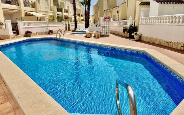 3 camera da letto Villa in vendita in Ciudad Quesada, Rojales con piscina - 195.000 € (Rif: 9084323)