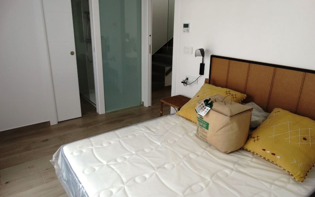 3 quarto Casa em Banda para venda em Pilar de la Horadada com piscina - 379 900 € (Ref: 9084327)