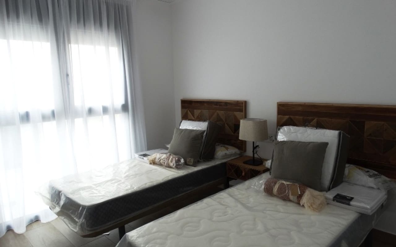 3 quarto Casa em Banda para venda em Pilar de la Horadada com piscina - 379 900 € (Ref: 9084327)