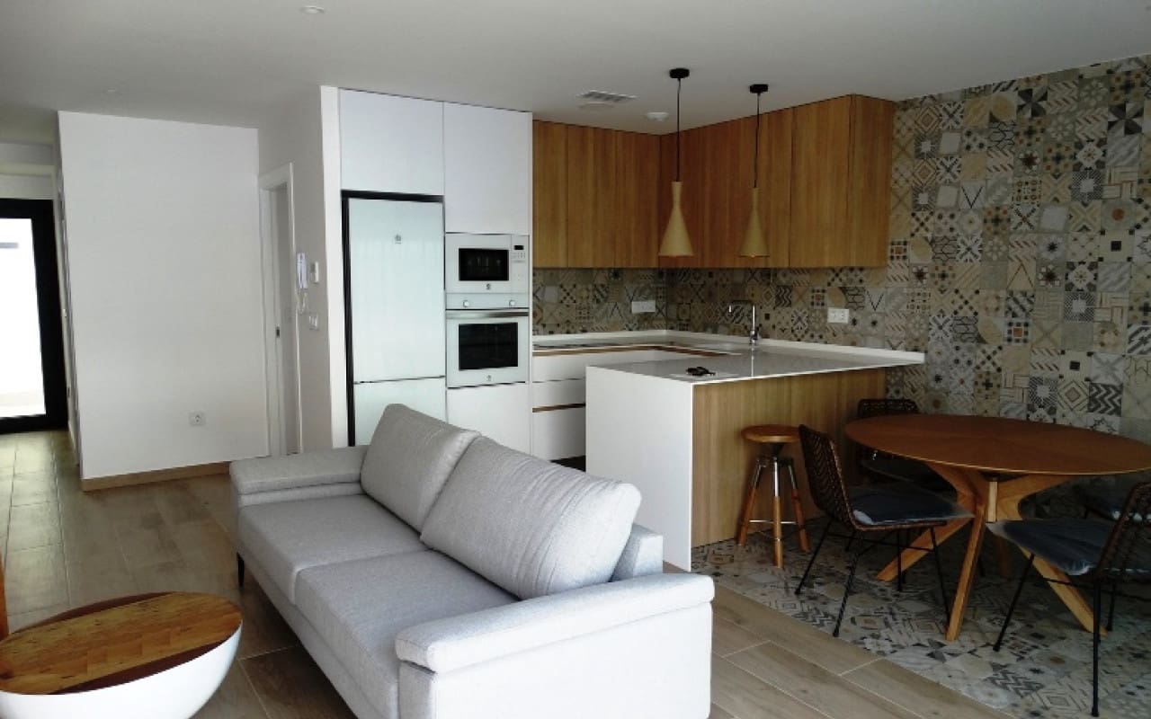 3 quarto Casa em Banda para venda em Pilar de la Horadada com piscina - 379 900 € (Ref: 9084327)