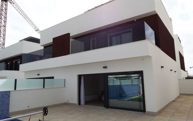 3 quarto Casa em Banda para venda em Pilar de la Horadada ciudad, Pilar de la Horadada com piscina - 379 900 € (Ref: 9084327)