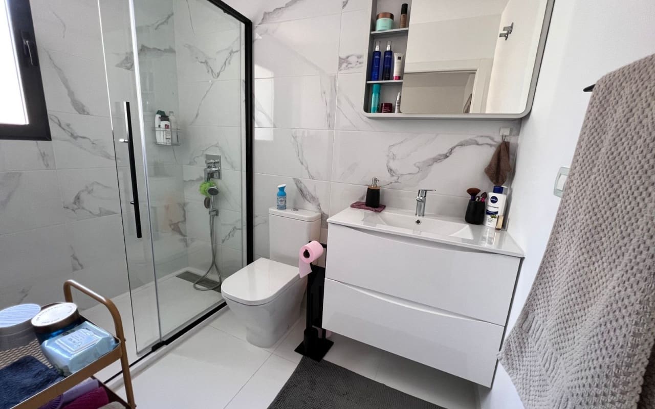 2 bedroom Apartment for sale in San Miguel de Salinas with pool - € 242,500 (Ref: 9084350)