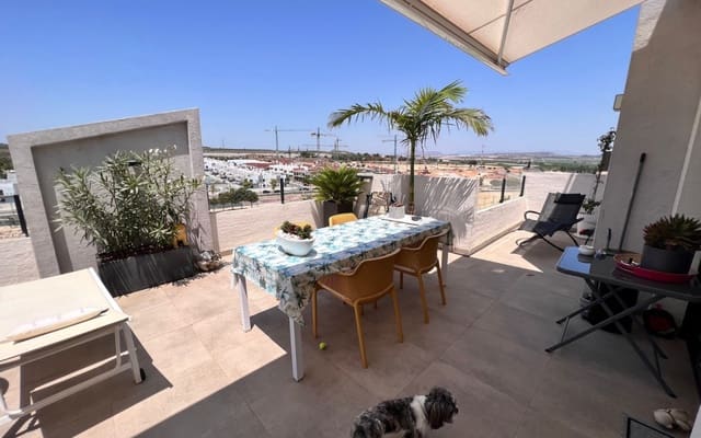 2 Zimmer Apartment zu verkaufen in San Miguel de Salinas mit Pool - 242.500 € (Ref: 9084350)