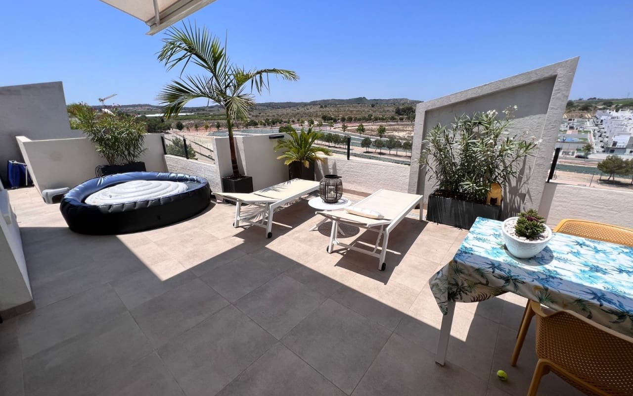 2 bedroom Apartment for sale in San Miguel de Salinas with pool - € 242,500 (Ref: 9084350)