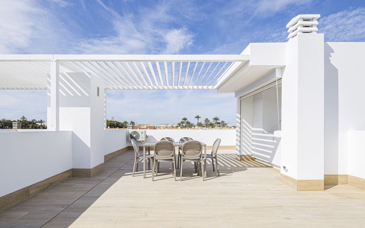 2 makuuhuone Omakotitalo myytävänä paikassa Los Cuarteros mukana uima-altaan - 269 950 € (Ref: 9084472)