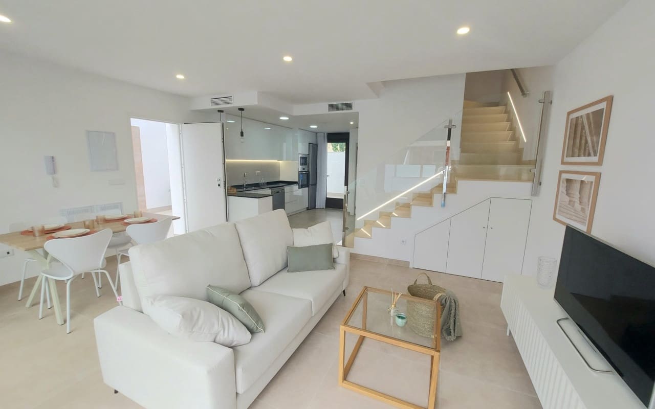 3 bedroom Townhouse for sale in San Pedro del Pinatar - € 419,900 (Ref: 9084525)