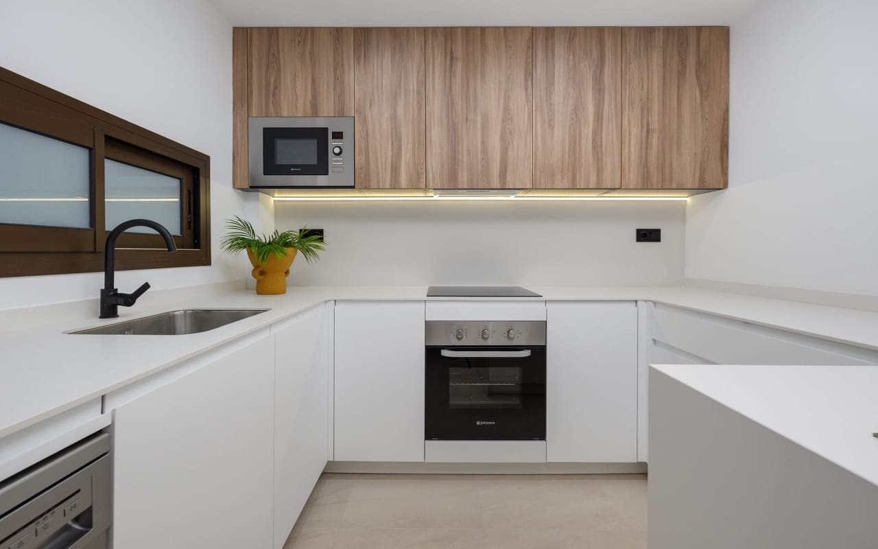 2 soveværelse Penthouse til salg i Los Alcazares med swimmingpool - € 315.000 (Ref: 9084545)