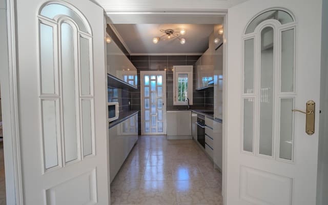 5 sypialnia Willa na sprzedaż w Doña Pepa, Rojales - 680 000 € (Ref: 9099693)