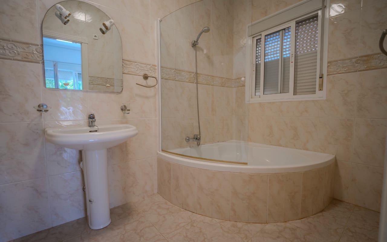 5 sovrum Villa till salu i Dona Pepa - 680 000 € (Ref: 9099693)