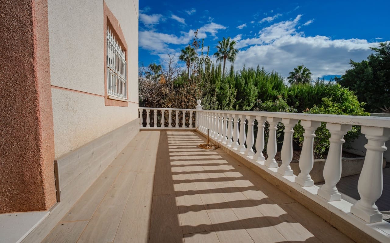 5 sovrum Villa till salu i Dona Pepa - 680 000 € (Ref: 9099693)