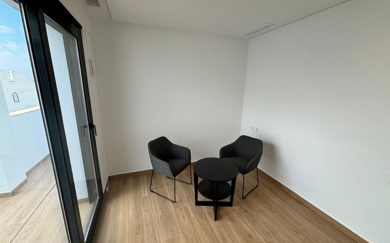 Chalet de 3 habitaciones en Ciudad Quesada en venta con piscina - 529.000 € (Ref: 9099894)