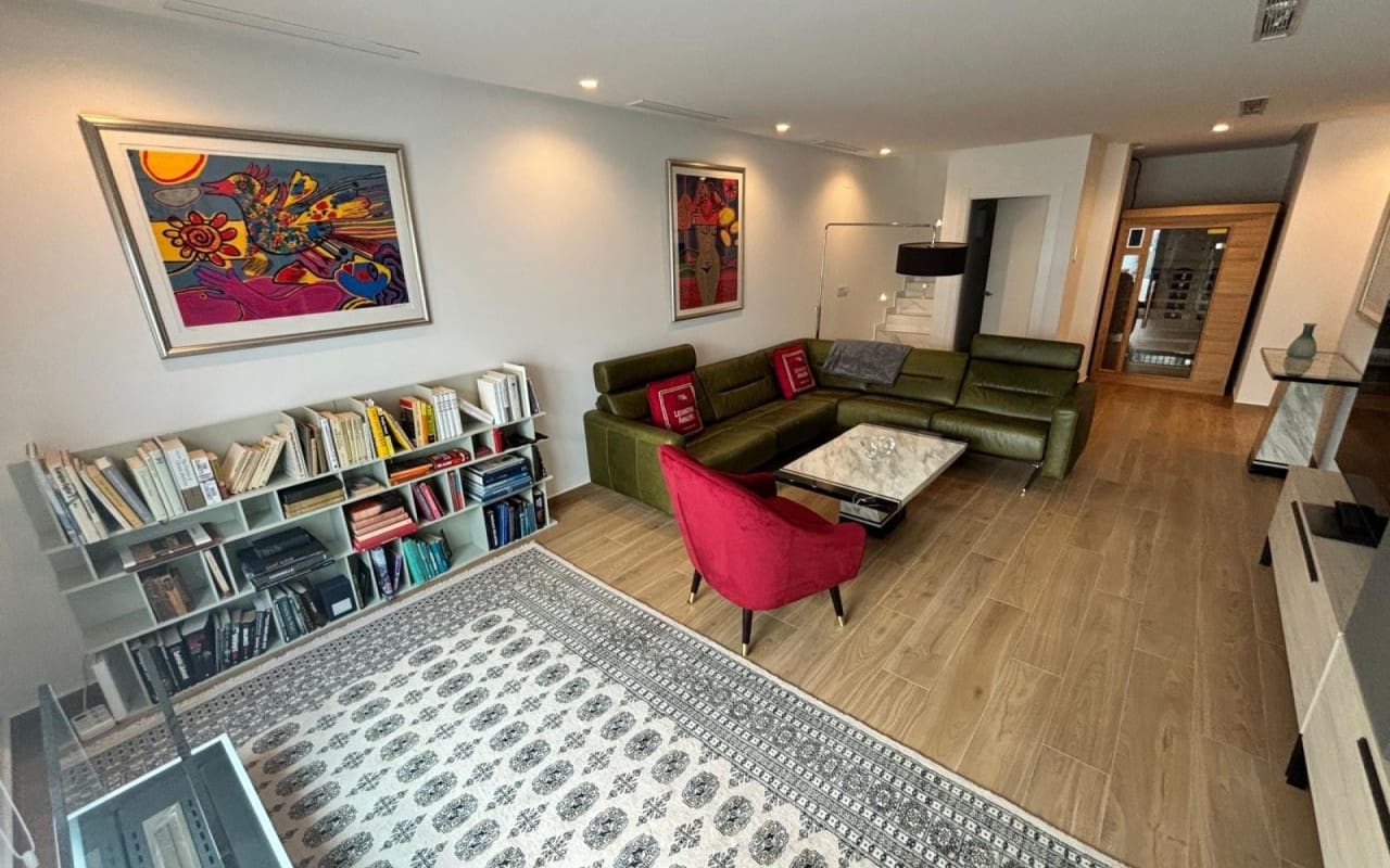 Chalet de 3 habitaciones en Ciudad Quesada en venta con piscina - 529.000 € (Ref: 9099894)