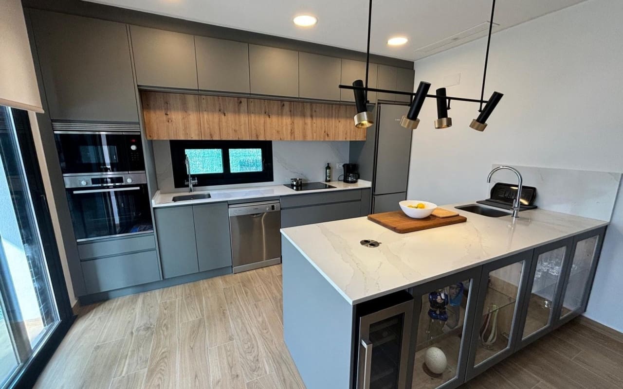 Chalet de 3 habitaciones en Ciudad Quesada en venta con piscina - 529.000 € (Ref: 9099894)