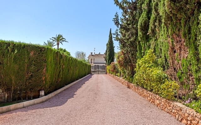 5 slaapkamer Villa te koop in Carrús Oest - El Toscar, Elche / Elx met zwembad - € 1.165.000 (Ref: 9099904)