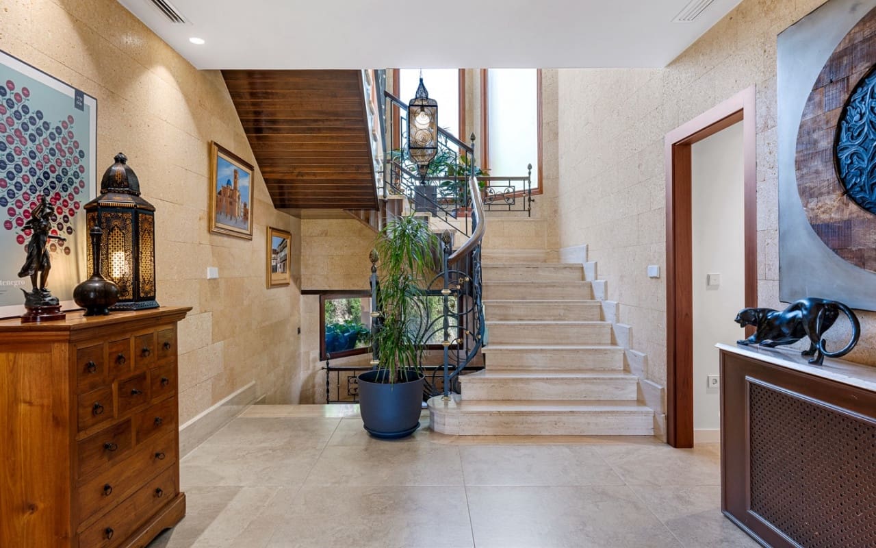 5 soverom Villa til salgs i Elche / Elx med svømmebasseng - € 1 165 000 (Ref: 9099904)