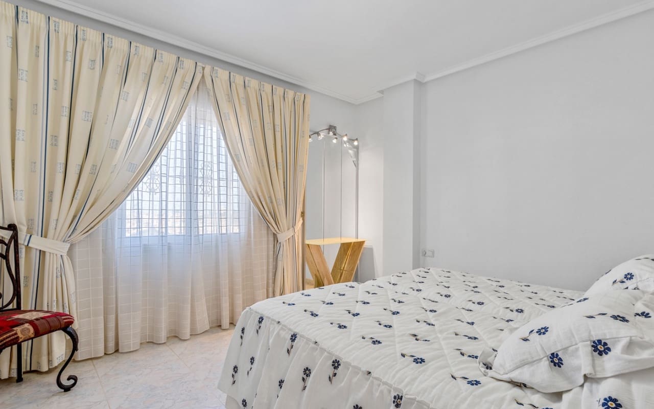 7 chambre Villa/Maison à vendre à Ciudad Quesada avec piscine - 750 000 € (Ref: 9099907)