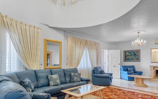 7 chambre Villa/Maison à vendre à Ciudad Quesada, Rojales avec piscine - 750 000 € (Ref: 9099907)