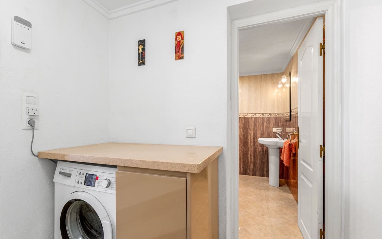 7 chambre Villa/Maison à vendre à Ciudad Quesada avec piscine - 750 000 € (Ref: 9099907)