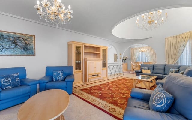 7 chambre Villa/Maison à vendre à Ciudad Quesada, Rojales avec piscine - 750 000 € (Ref: 9099907)