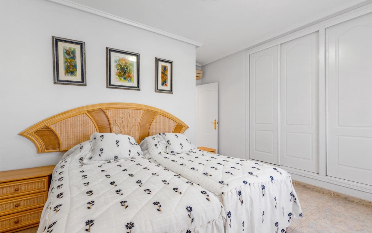 7 chambre Villa/Maison à vendre à Ciudad Quesada avec piscine - 750 000 € (Ref: 9099907)