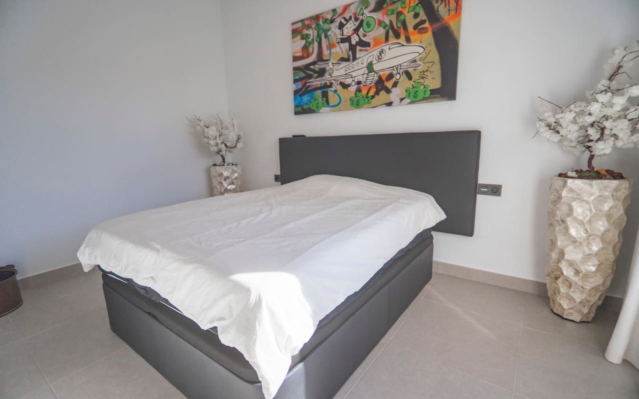 4 soverom Villa til salgs i Ciudad Quesada med svømmebasseng - € 699 950 (Ref: 9099913)