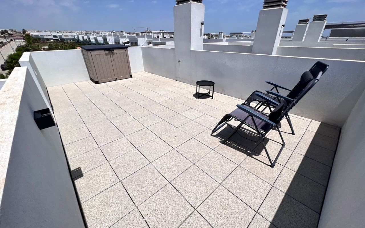 Apartamento de 1 habitación en Orihuela en venta con piscina - 179.000 € (Ref: 9105340)