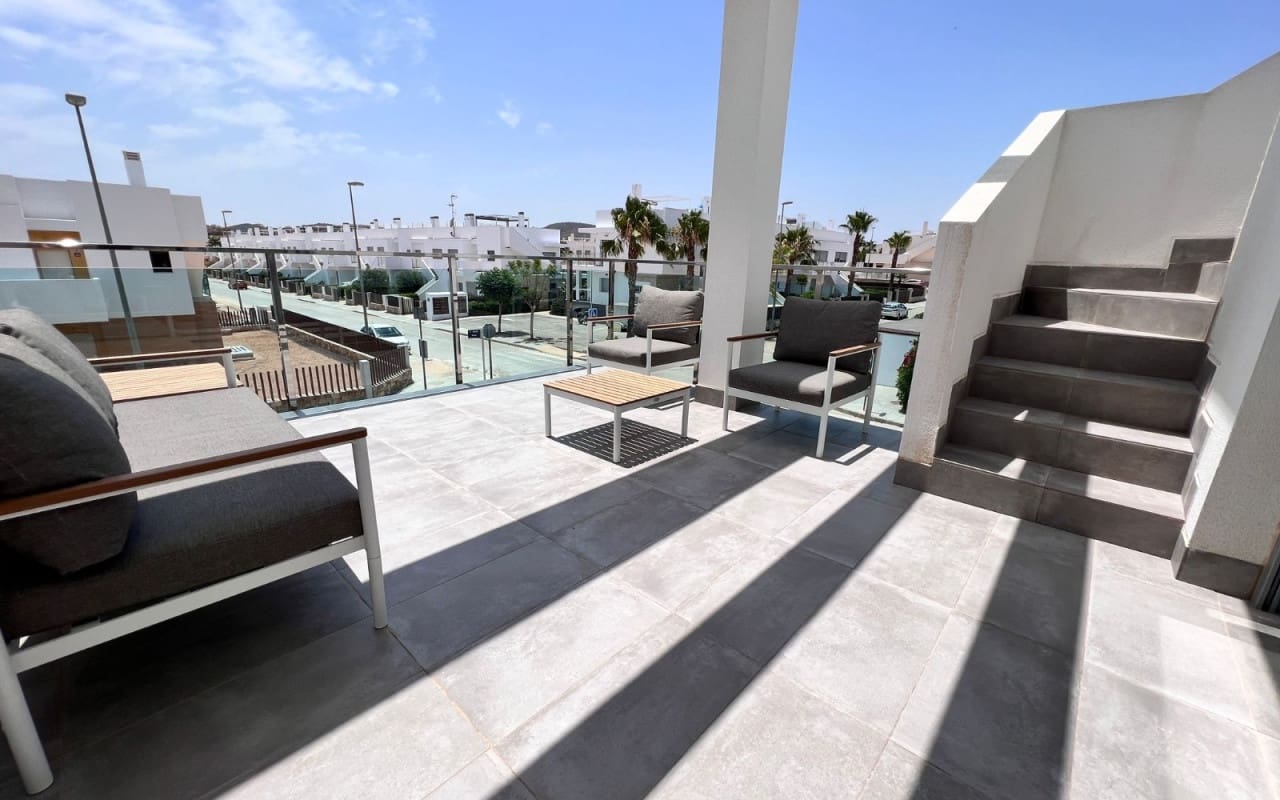 Apartamento de 1 habitación en Orihuela en venta con piscina - 179.000 € (Ref: 9105340)