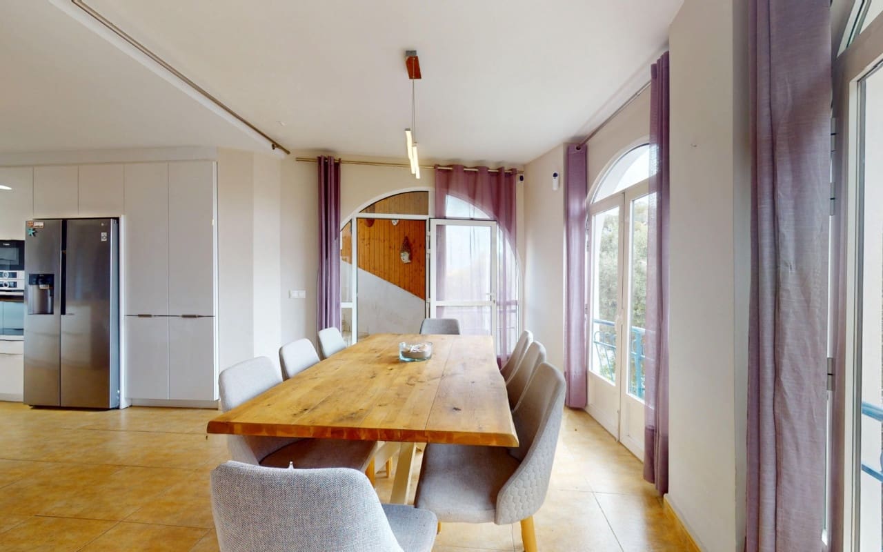 5 bedroom Villa for sale in La Zenia with pool - € 795,000 (Ref: 9115505)