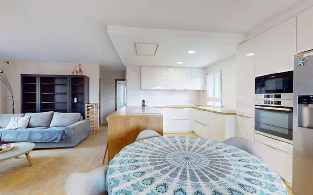 5 quarto Moradia para venda em La Zenia, Orihuela com piscina - 795 000 € (Ref: 9115505)