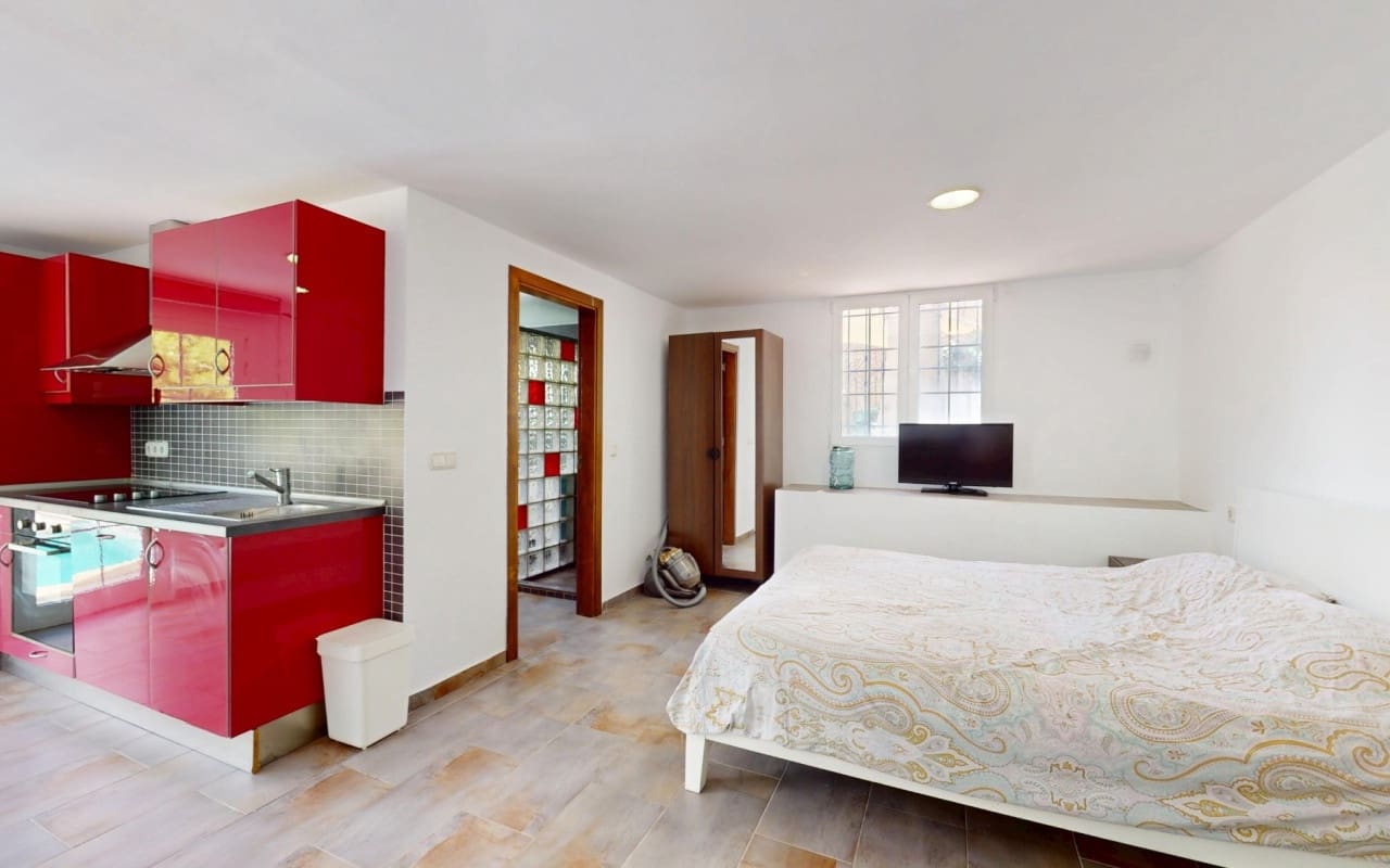 5 bedroom Villa for sale in La Zenia with pool - € 795,000 (Ref: 9115505)