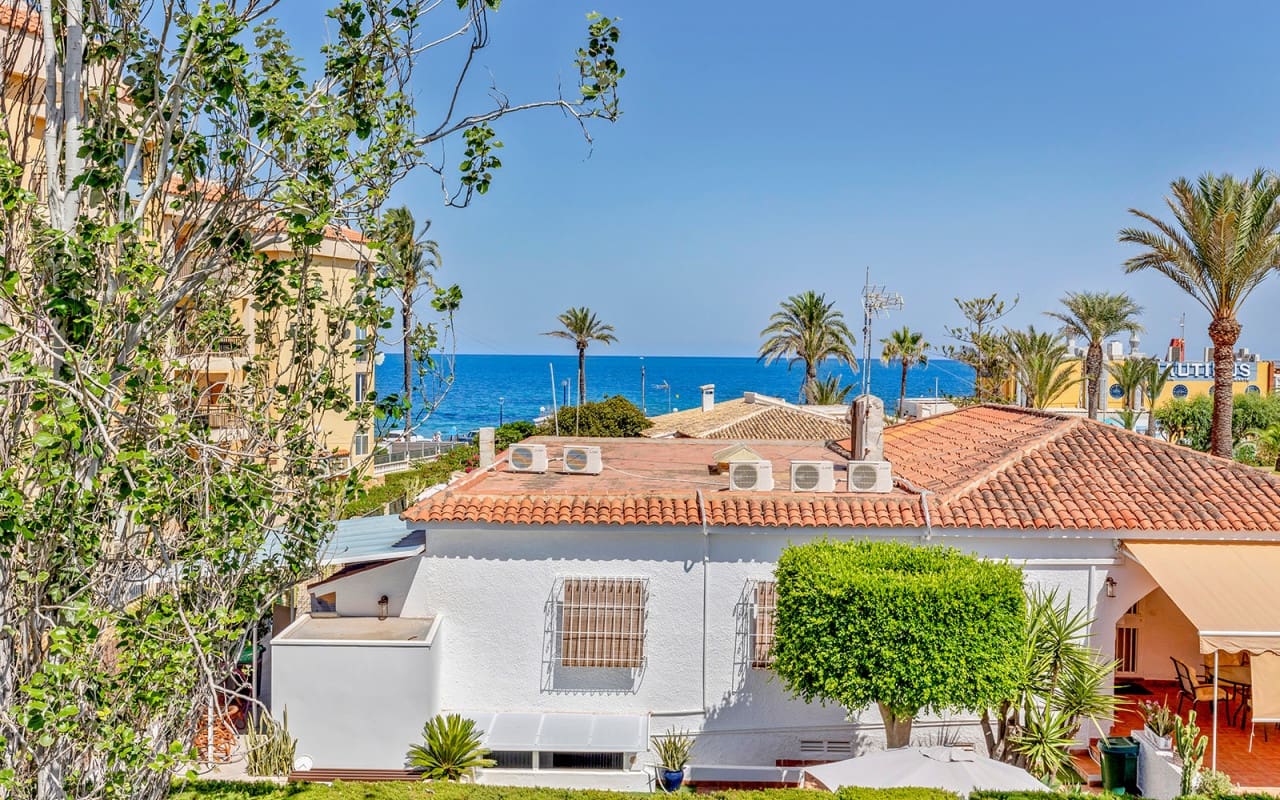 4 soveværelse Villa til salg i Rocio del Mar - € 735.000 (Ref: 9115506)