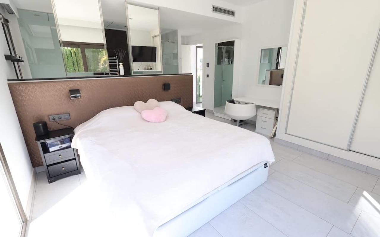 5 soveværelse Villa til salg i Javea / Xabia med swimmingpool - € 2.499.000 (Ref: 9123707)