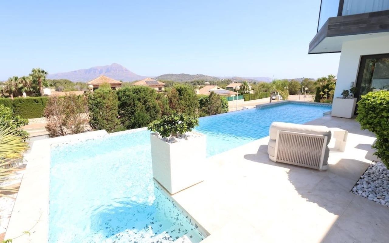 5 soveværelse Villa til salg i Javea / Xabia med swimmingpool - € 2.499.000 (Ref: 9123707)