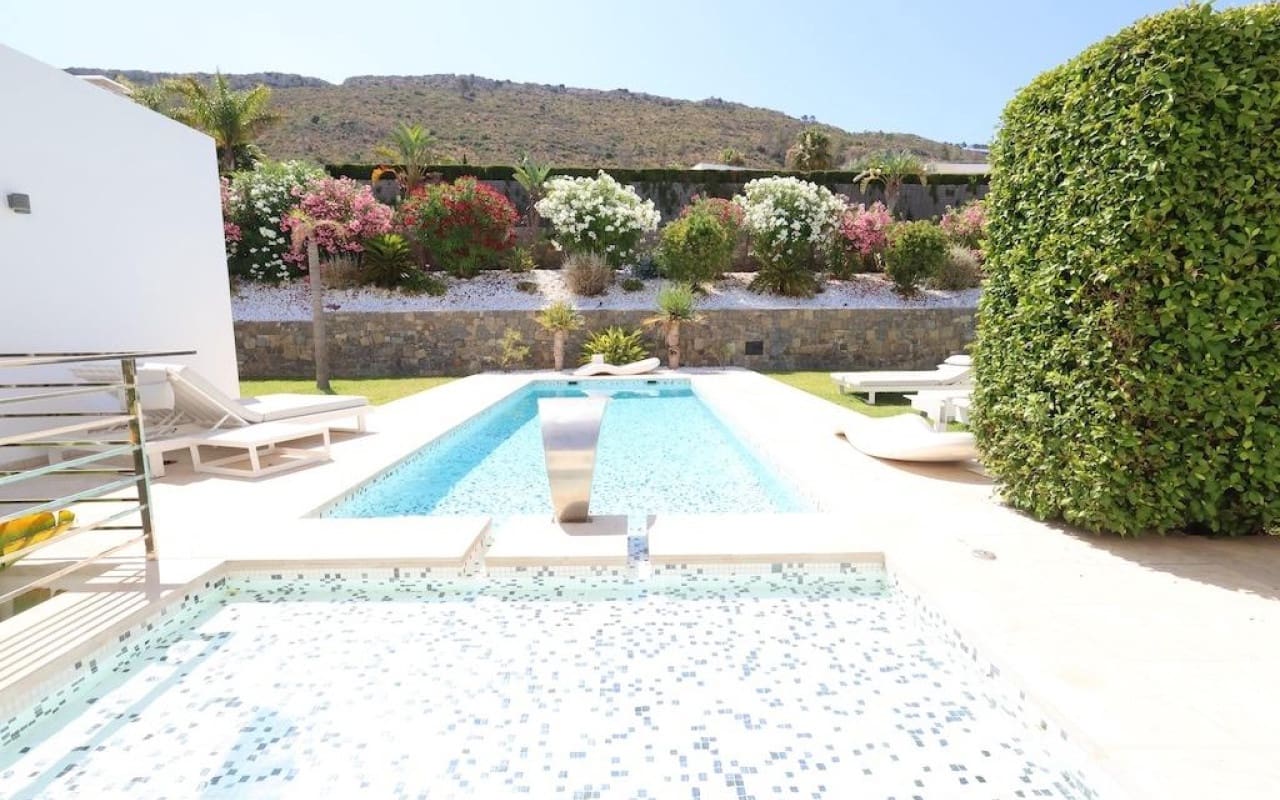 5 soveværelse Villa til salg i Javea / Xabia med swimmingpool - € 2.499.000 (Ref: 9123707)