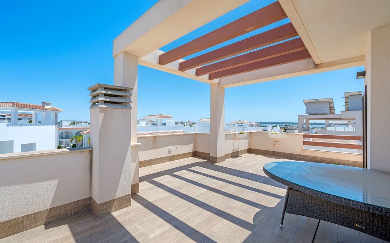 3 slaapkamer Villa te koop in Ciudad Quesada met zwembad - € 470.000 (Ref: 9123854)