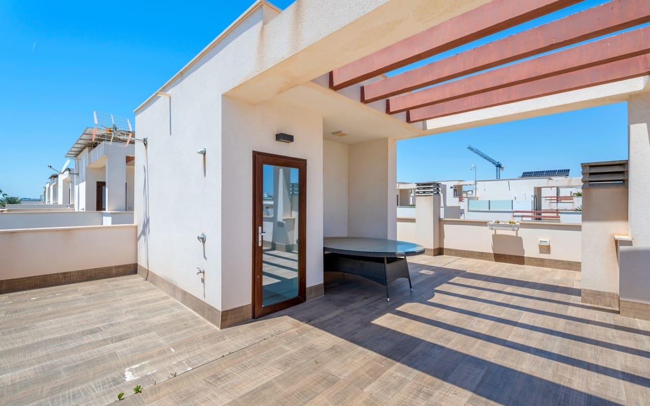 3 slaapkamer Villa te koop in Ciudad Quesada met zwembad - € 470.000 (Ref: 9123854)