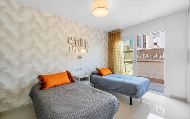 3 slaapkamer Villa te koop in Ciudad Quesada, Rojales met zwembad - € 470.000 (Ref: 9123854)