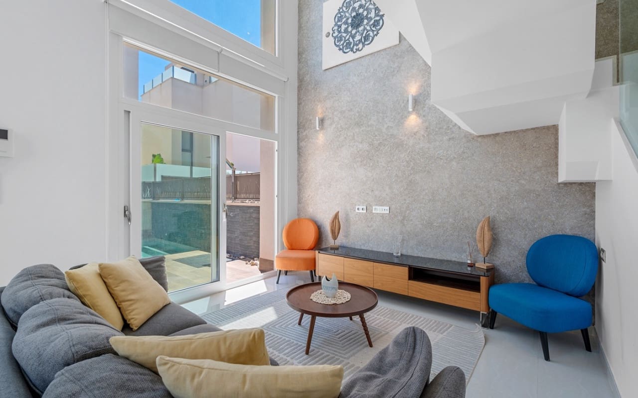 3 slaapkamer Villa te koop in Ciudad Quesada met zwembad - € 470.000 (Ref: 9123854)