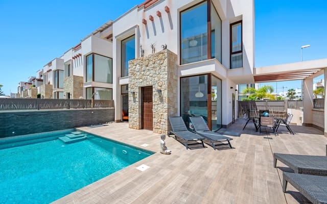 3 slaapkamer Villa te koop in Ciudad Quesada, Rojales met zwembad - € 470.000 (Ref: 9123854)