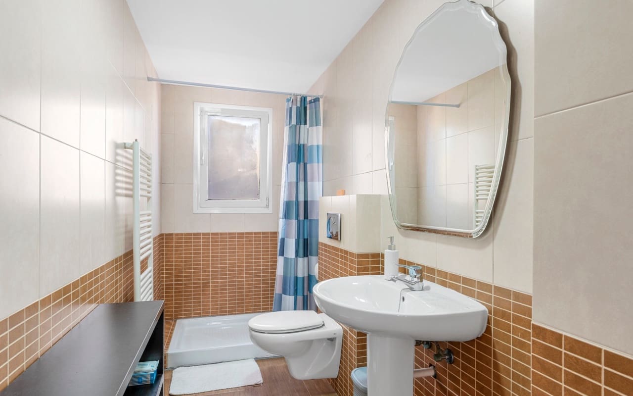 5 sypialnia Willa na sprzedaż w Alfaz del Pi / L'Alfas del Pi z basenem - 499 000 € (Ref: 9126250)