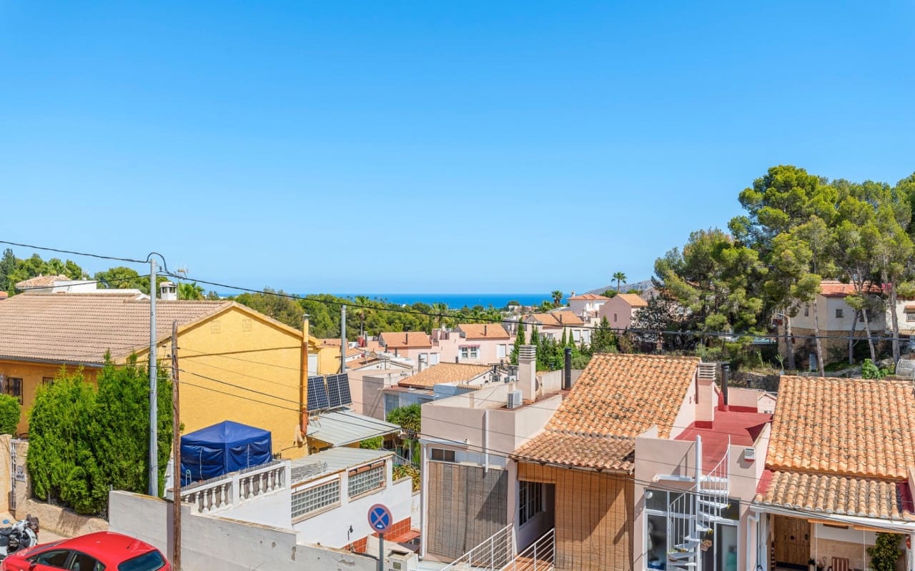 5 sypialnia Willa na sprzedaż w Alfaz del Pi / L'Alfas del Pi z basenem - 499 000 € (Ref: 9126250)