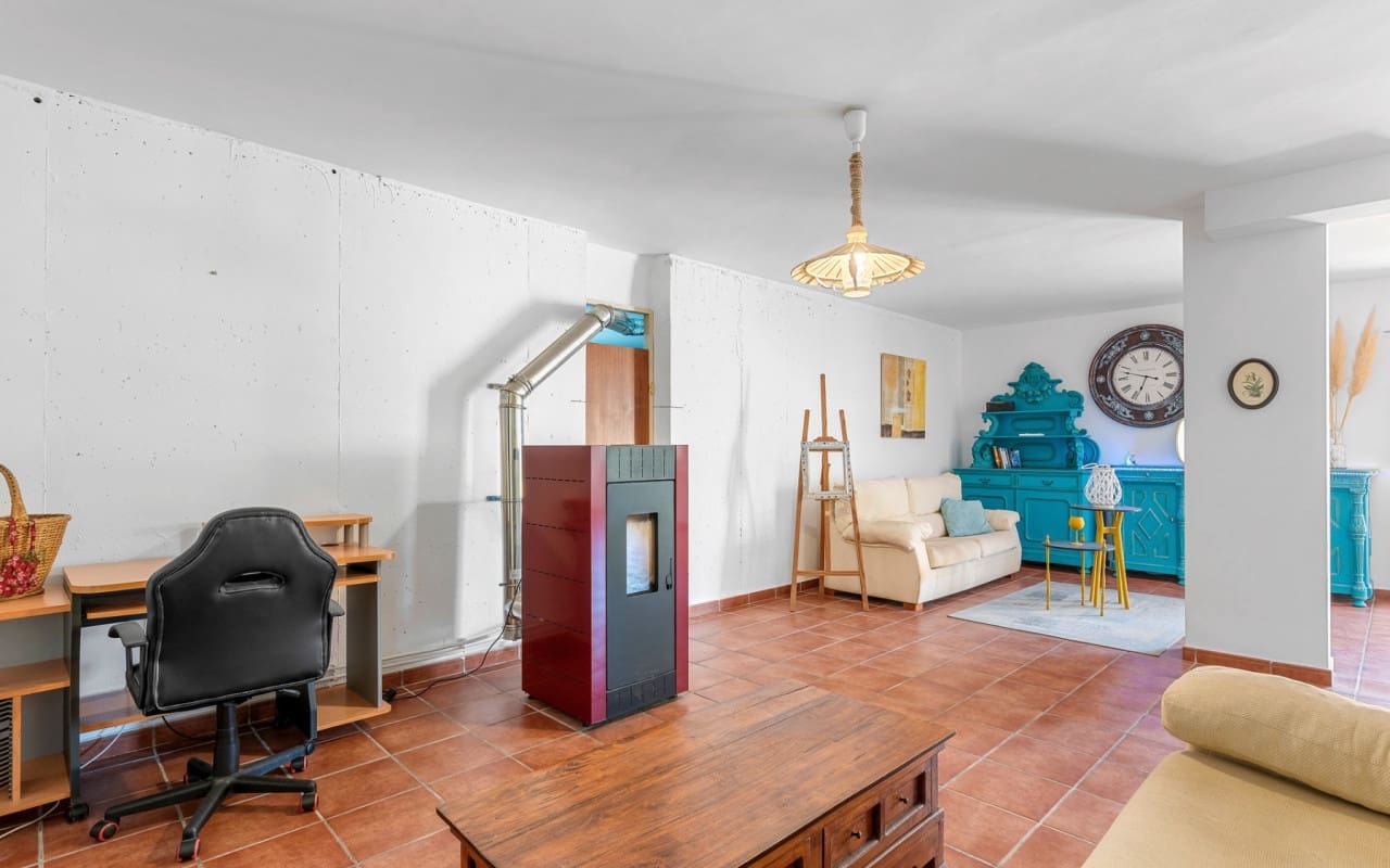 5 sypialnia Willa na sprzedaż w Alfaz del Pi / L'Alfas del Pi z basenem - 499 000 € (Ref: 9126250)