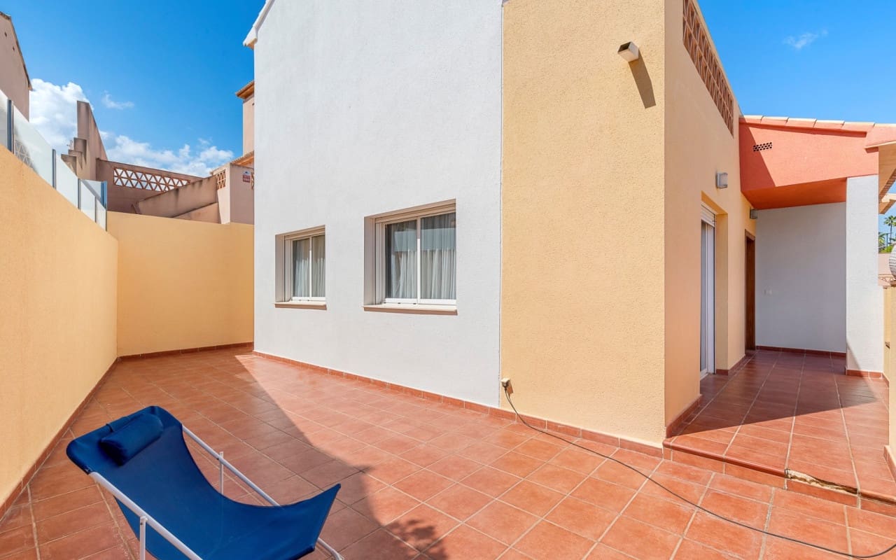 5 sypialnia Willa na sprzedaż w Alfaz del Pi / L'Alfas del Pi z basenem - 499 000 € (Ref: 9126250)