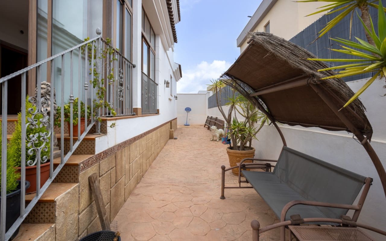 4 camera da letto Villa in vendita in Los Montesinos con piscina - 750.000 € (Rif: 9128852)