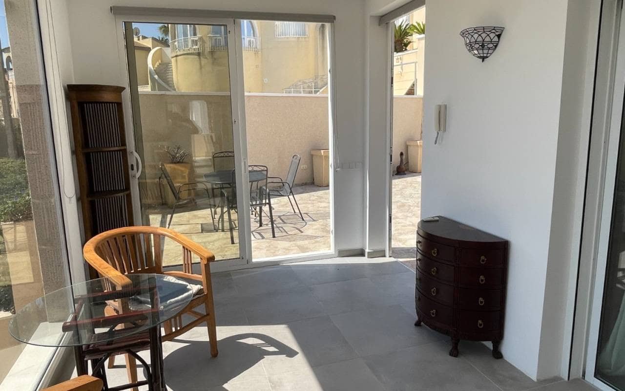 3 soveværelse Villa til salg i La Marquesa med swimmingpool - € 595.000 (Ref: 9129032)