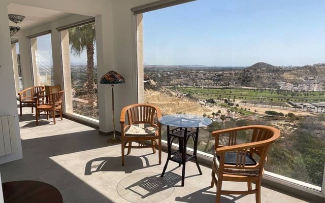 3 bedroom Villa for sale in La Marquesa, Rojales with pool - € 595,000 (Ref: 9129032)