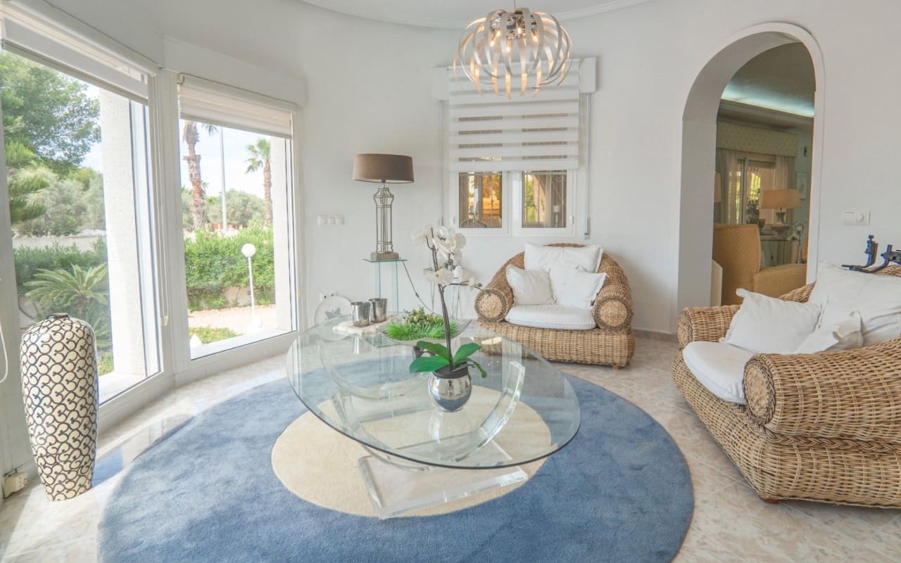 5 soveværelse Villa til salg i Ciudad Quesada med swimmingpool - € 845.000 (Ref: 9129033)